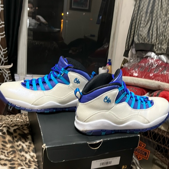 Air Jordan NBA Charlotte Hornets Size 11.5